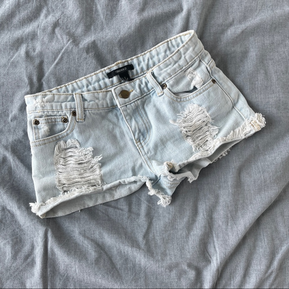 Washed Denim shorts